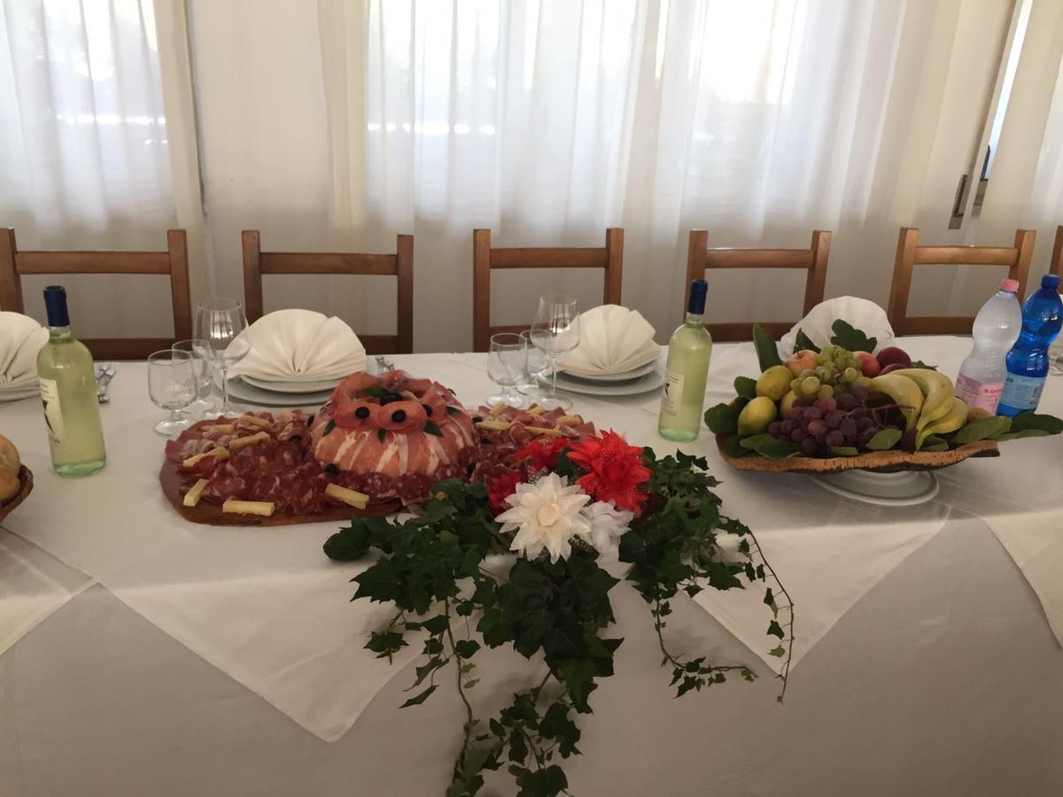 ואלדוריה Hotel La Vela מראה חיצוני תמונה