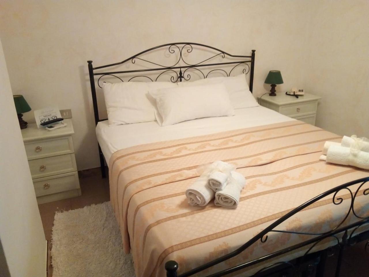 ואלדוריה Hotel La Vela מראה חיצוני תמונה